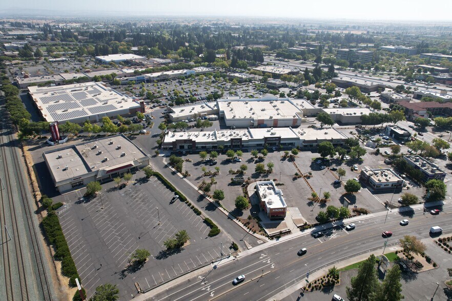 More Photos Of 2801-2863 Zinfandel Dr, Rancho Cordova Unknown For Sale