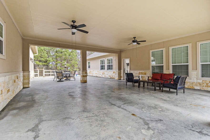 More Photos Of 22321 Mossy Oaks Rd, Spring Land For Sale