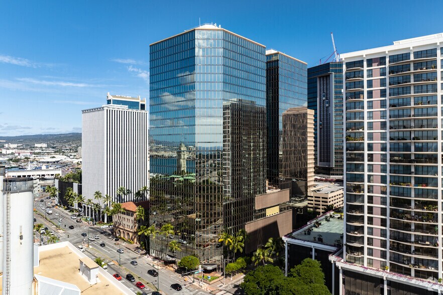 More Photos Of 733 Bishop St, Honolulu Office For Lease