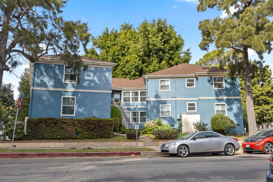 More Photos Of 11089-11099 Strathmore Dr, Los Angeles Apartments For Sale