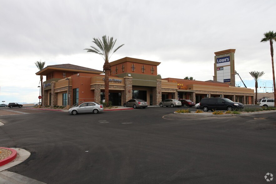 More Photos Of 7703 N El Capitan Way, Las Vegas Freestanding For Sale