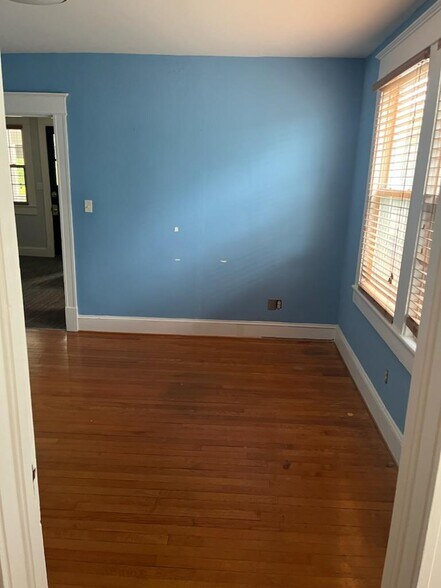 More Photos Of 1102 N Main St, High Point Storefront For Lease