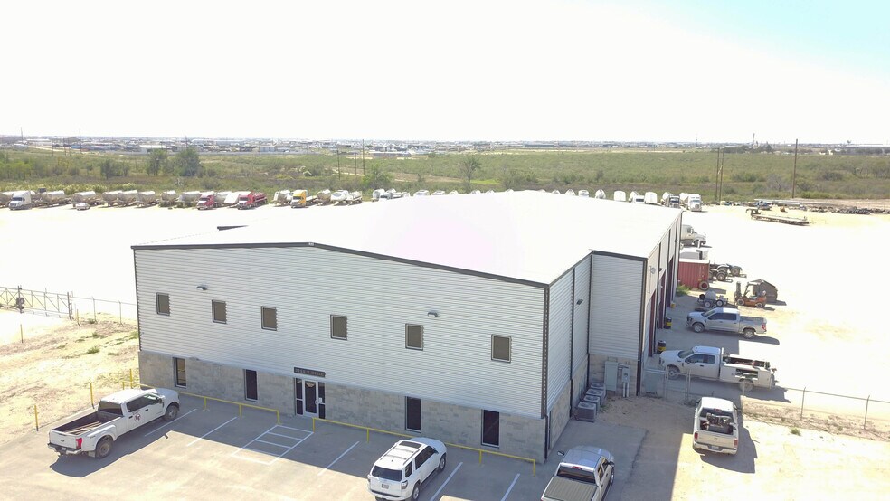 More Photos Of 2250 Dixie Blvd, Odessa Industrial For Sale