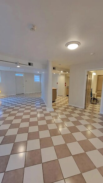 More Photos Of 116-120 Record St, Frederick Office Residential For Lease