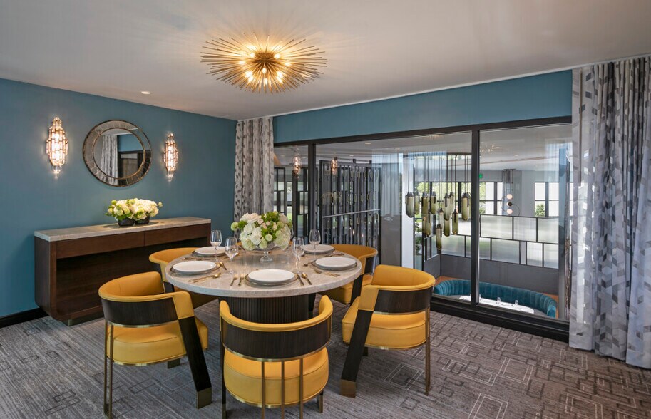 More Photos Of 130 W Huntington Dr, Arcadia Hotel For Sale