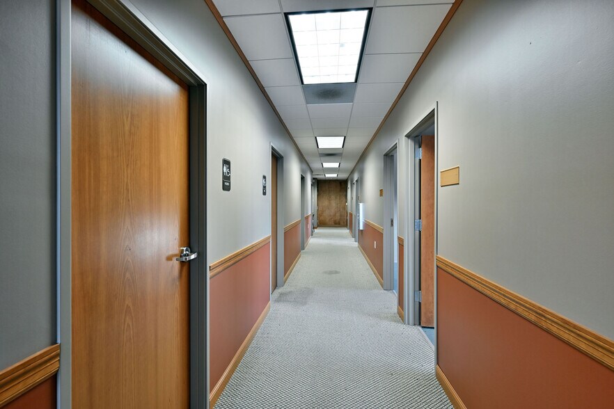 More Photos Of 2021 Cenex Dr, Rice Lake Medical For Lease