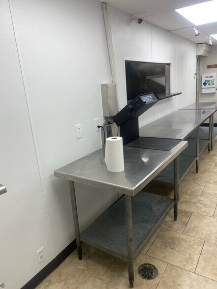 More Photos Of 9411 NE 10th St, Oklahoma City Fast Food For Sale