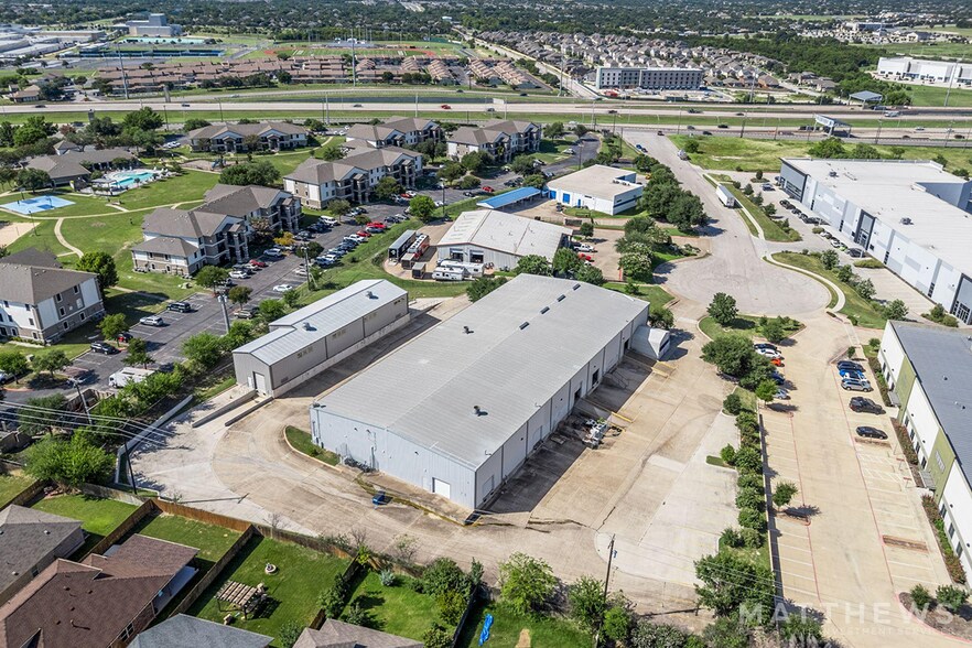 More Photos Of 2712 Meister Pl, Round Rock Warehouse For Lease