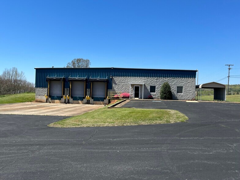 Primary Photo Of 330 Hollie Dr, Martinsville Warehouse For Lease