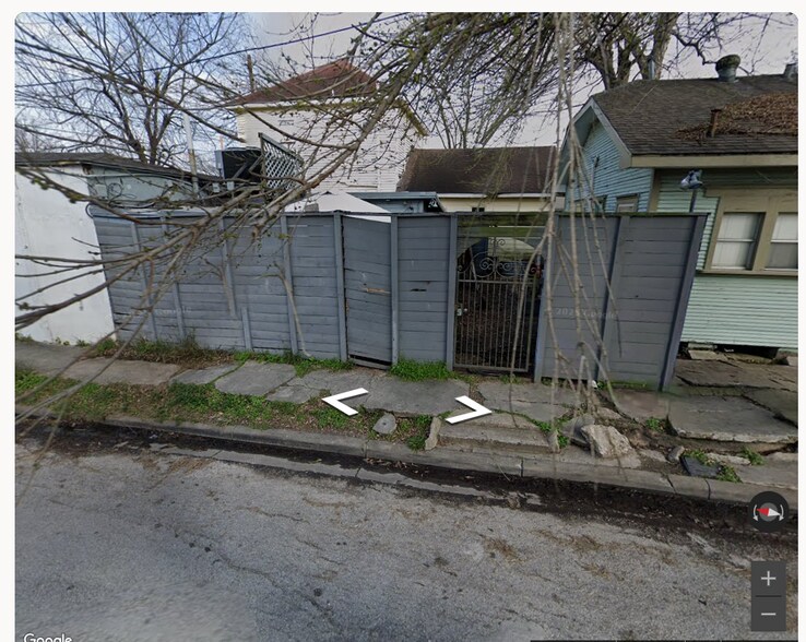 More Photos Of 912 Thompson St, Houston Land For Lease