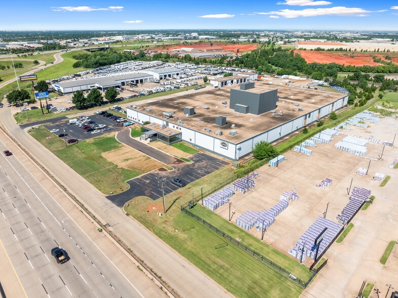More Photos Of 13131 Broadway Ext, Oklahoma City Distribution For Sale