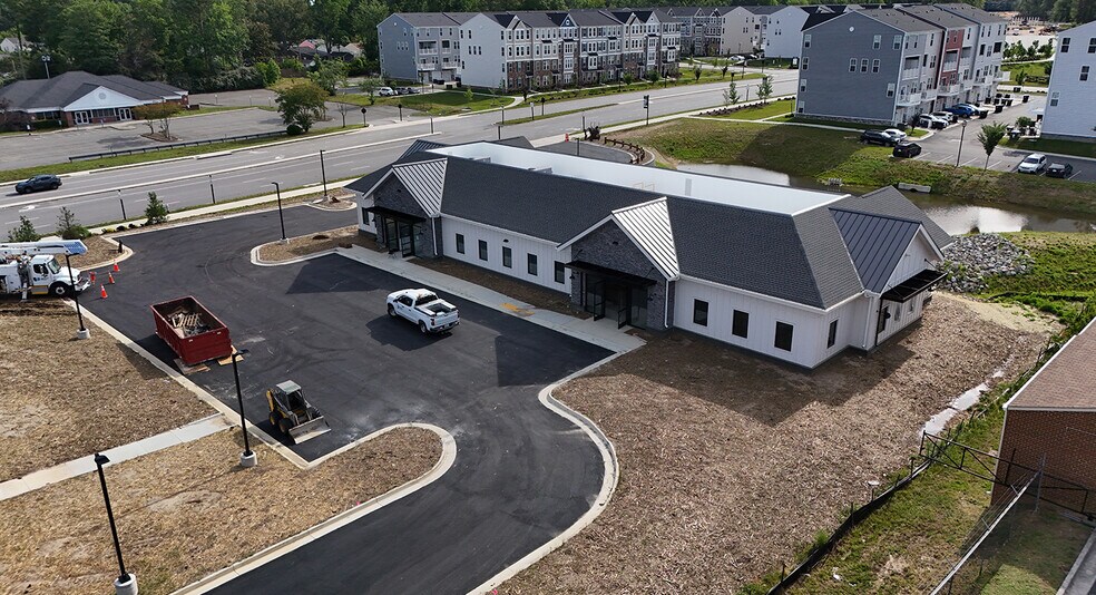 Primary Photo Of 9007 Brook Rd, Glen Allen Medical For Lease