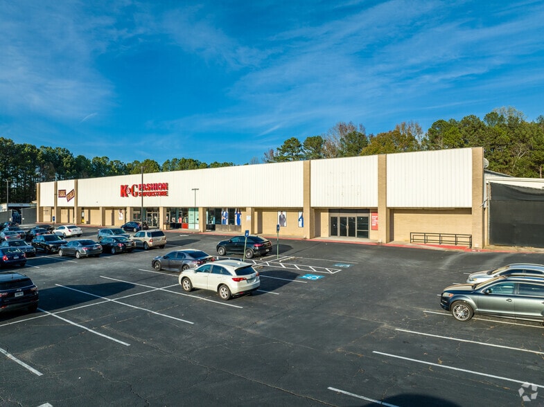More Photos Of 1555 E Park Place Blvd, Stone Mountain Unknown For Lease