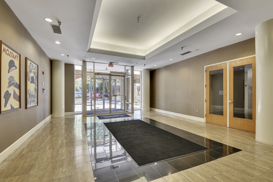 More Photos Of 77 S Washington St, Rockville Medical For Sale