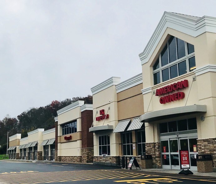 More Photos Of 1281 Georgia Rd, Franklin Storefront For Lease