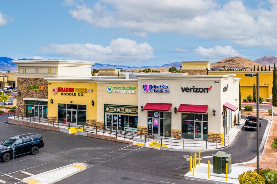 More Photos Of 10650 Southern Highlands Pky, Las Vegas Freestanding For Lease