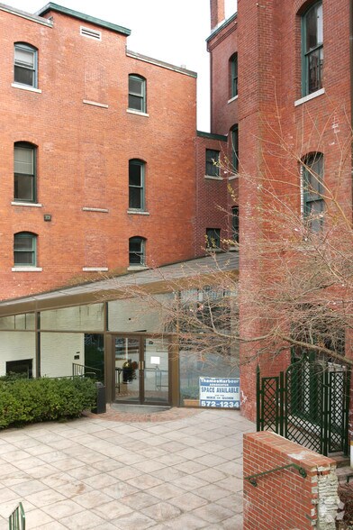 More Photos Of 153-165 State St, New London Office For Sale