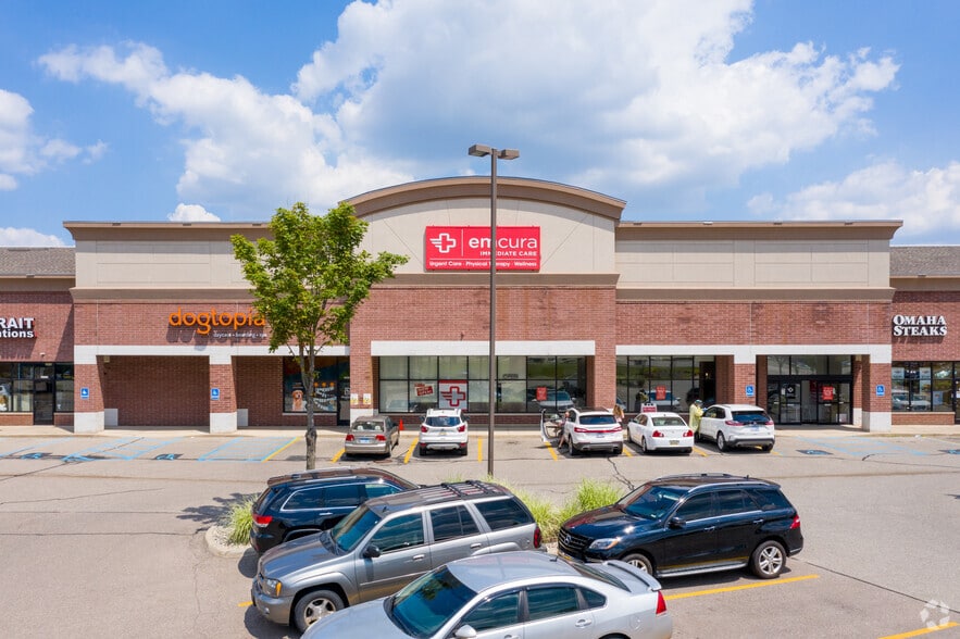 More Photos Of 20420-20580 Haggerty Rd, Northville Unknown For Lease