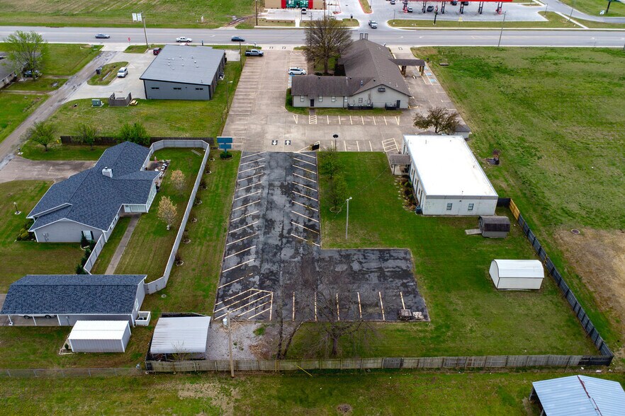 More Photos Of 2833 W Main St, Jenks Religious Facility For Sale