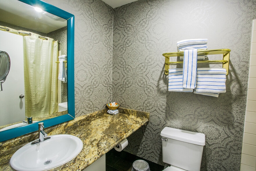 More Photos Of 2855 Fremont St, Las Vegas Hotel For Sale