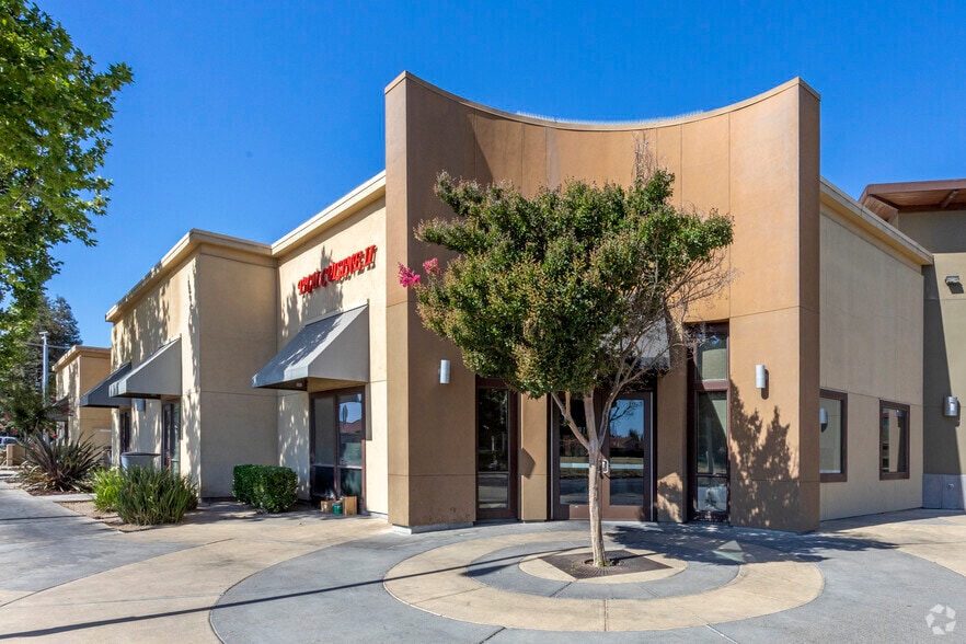 More Photos Of 731-779 E Yosemite Ave, Merced Unknown For Lease