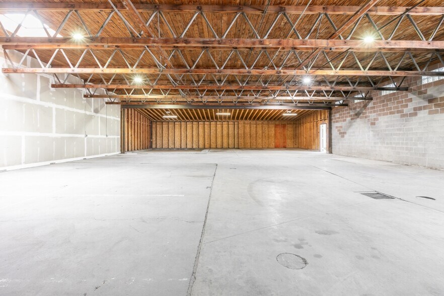 More Photos Of 49 W Burton Ave, Salt Lake City Warehouse For Lease