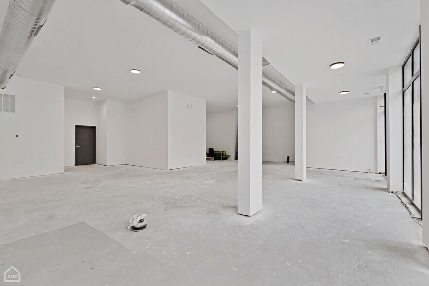 More Photos Of 4414 N Kedzie Ave, Chicago Apartments For Lease