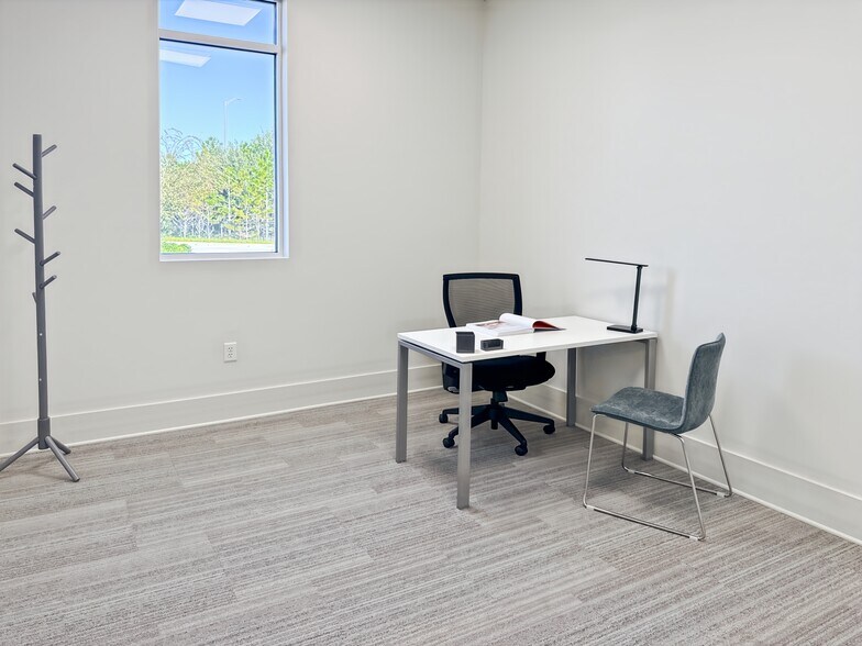 More Photos Of 1729 Ocoee Apopka Rd, Apopka Coworking Space