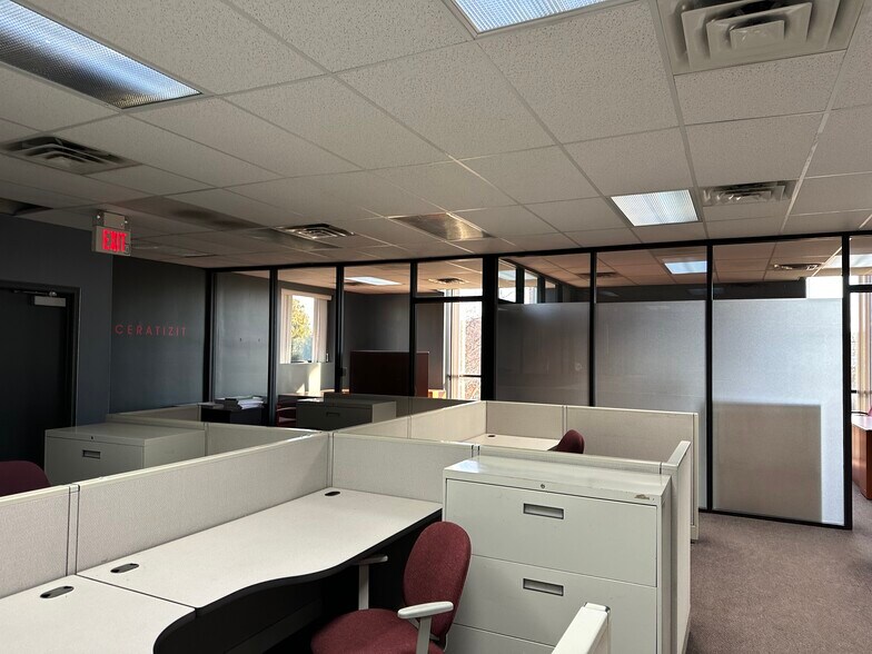 More Photos Of 11355 Stephens Rd, Warren Office For Sale