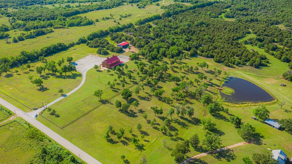 More Photos Of 347599 E 5400 Rd, Glencoe Lodge Meeting Hall For Sale