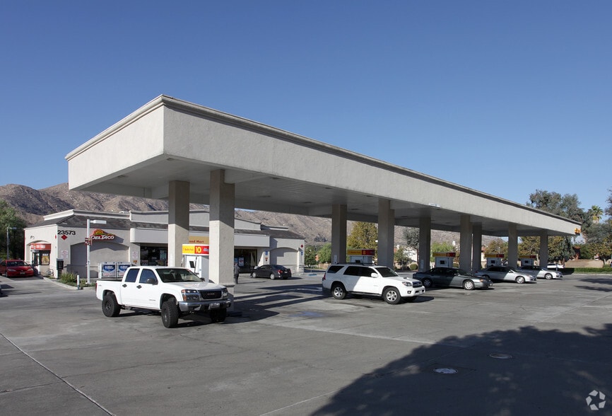 23575 Sunnymead Ranch Pky, Moreno Valley, CA 92557 For Lease