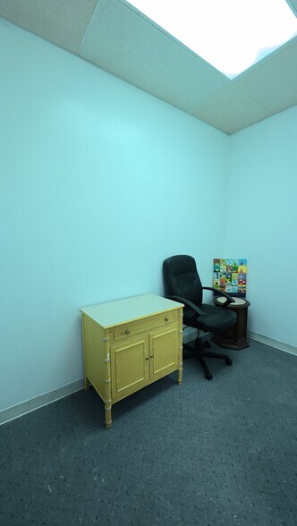 More Photos Of 926 14th St N, Texas City Medical For Sale