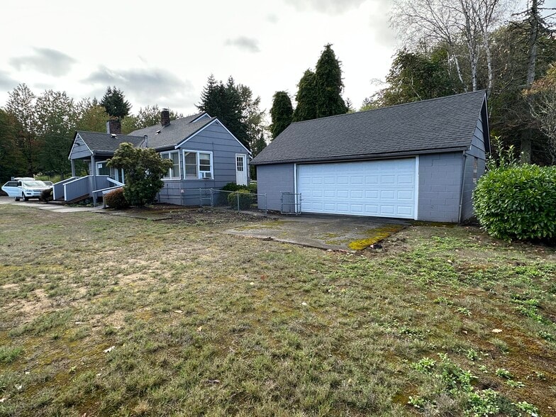 More Photos Of 3010 Bethel Rd SE, Port Orchard Freestanding For Lease