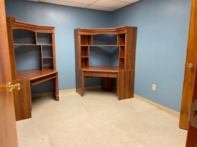 More Photos Of 3035 Paris Ave, New Orleans Medical For Lease