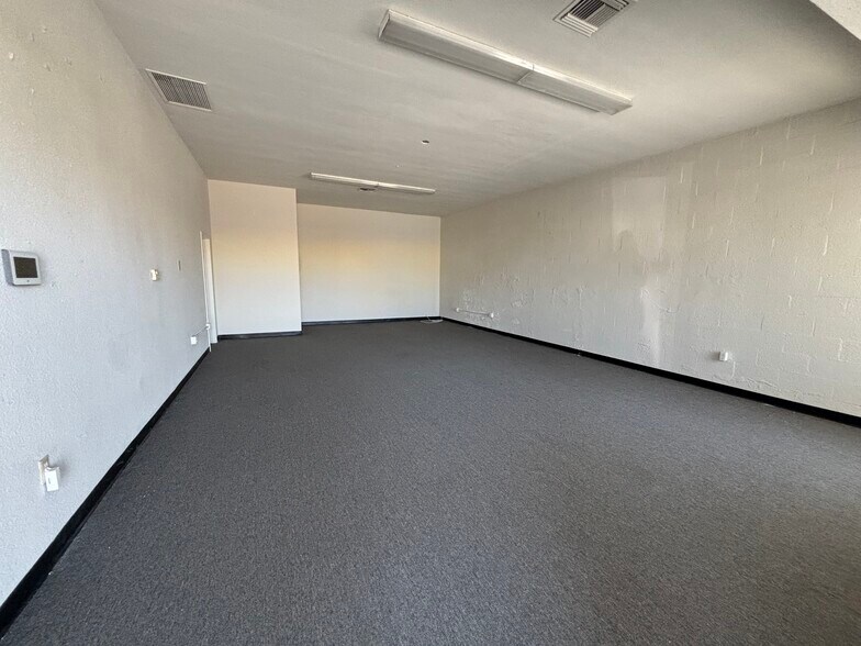 More Photos Of 626 W Route 66, Glendora Office For Sale