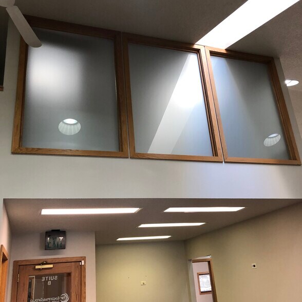 More Photos Of 228-246 Waterfall Dr, Elkhart Loft Creative Space For Sale