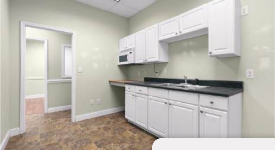 More Photos Of 317 Sylvan St, Chattanooga Office For Sale