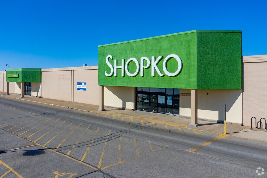 Primary Photo Of 1000 W Northland Ave, Appleton Freestanding For Sale