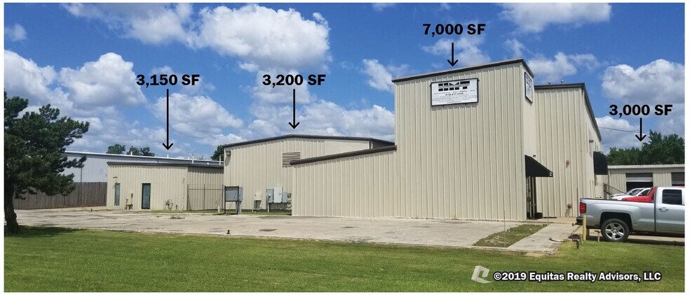 More Photos Of 10701 E Ute St, Tulsa Manufacturing For Sale
