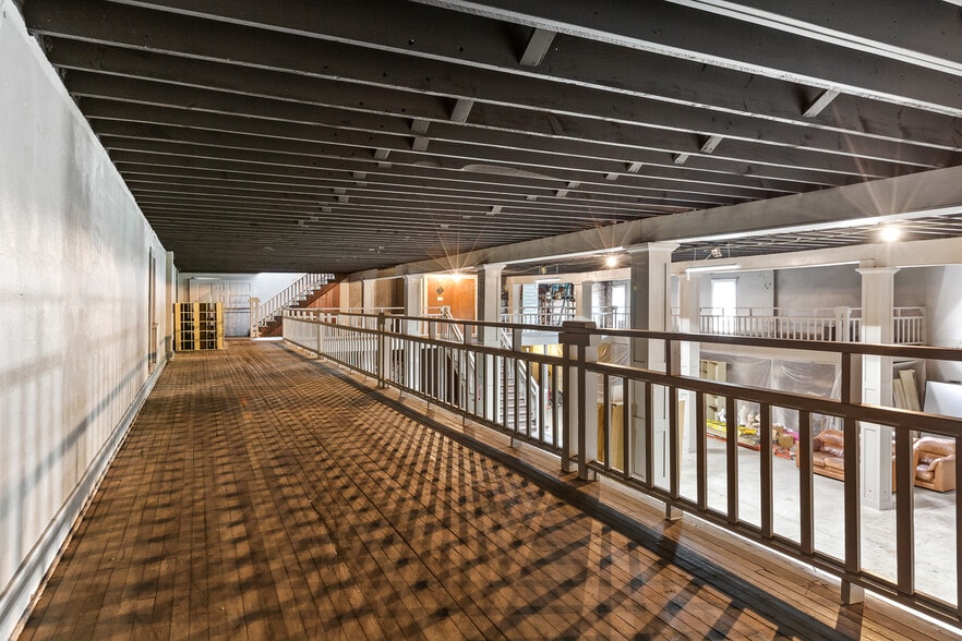 More Photos Of 2200 Glass St, Chattanooga Storefront Retail Residential For Sale