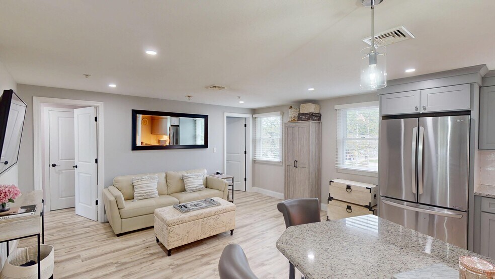 More Photos Of 400 Main St, Reading Office Residential For Sale