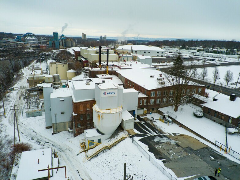 More Photos Of 1 River St, South Glens Falls Manufacturing For Sale