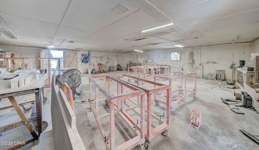 More Photos Of 2515 E 15th St, Panama City Freestanding For Sale