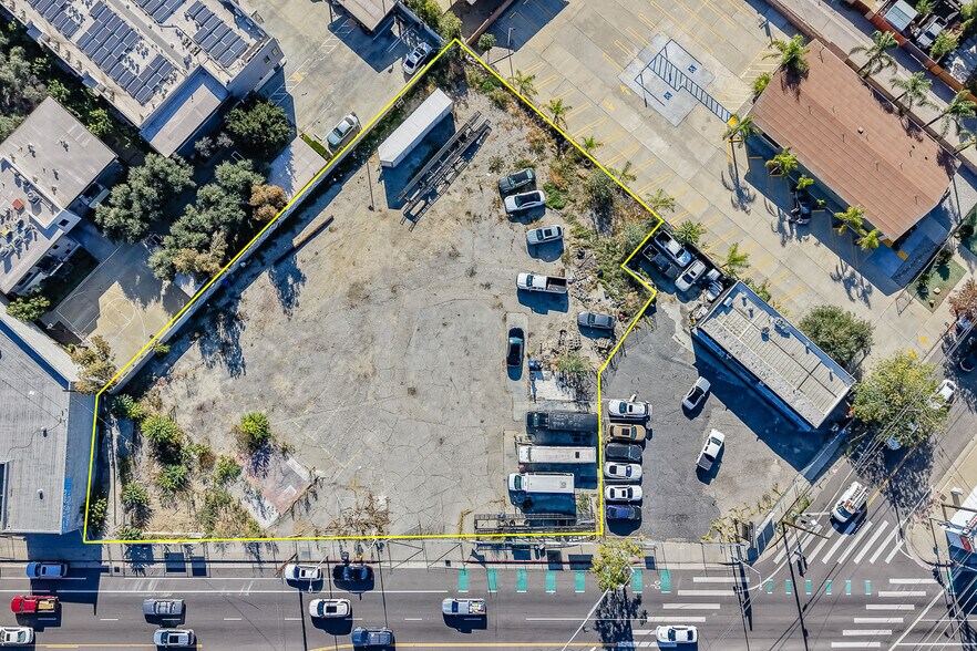 More Photos Of 7636 Foothill Blvd, Tujunga Land For Lease