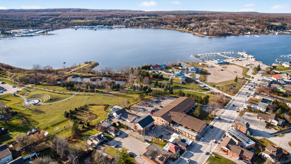 More Photos Of 2 Tessier Dr, Penetanguishene Apartments For Sale