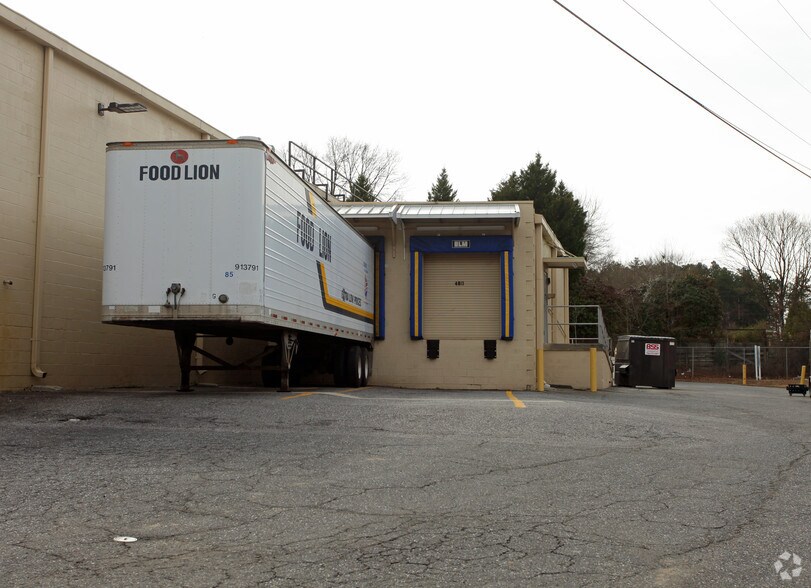 More Photos Of 2211 N New Hope Rd, Gastonia General Retail For Lease