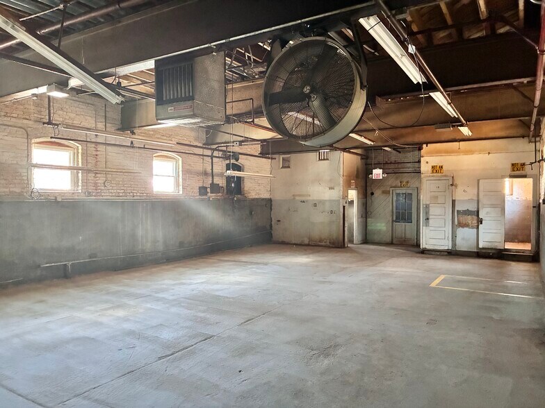 More Photos Of 20 Ladd Ave, Florence Manufacturing For Sale