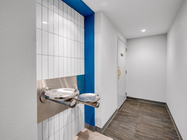 More Photos Of 2260 E 88th Ave, Denver Office Residential For Sale