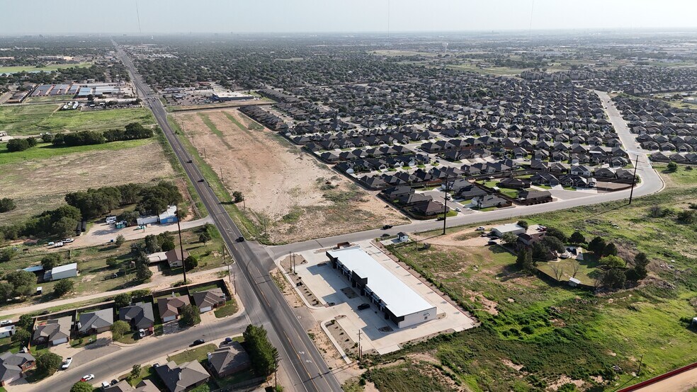 More Photos Of 10617 University Ave, Lubbock Storefront Retail Office For Lease