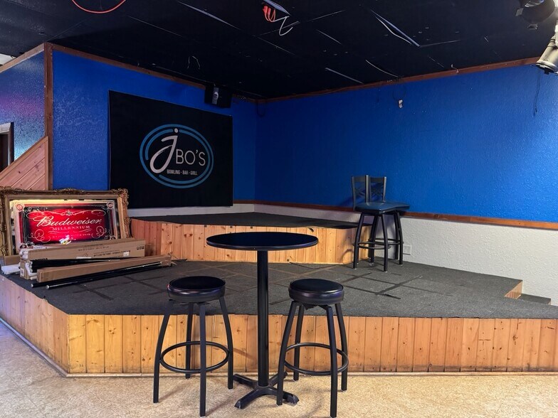 More Photos Of 68290 S Main St, Iron River General Retail For Sale